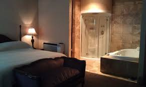 Aurora Inn Hotel & Event Center