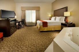 Holiday Inn Express & Suites Alexandria - Fort Belvoir, an IHG hotel