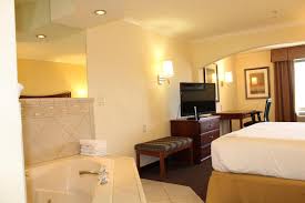 Holiday Inn Express & Suites Tucson, an IHG hotel