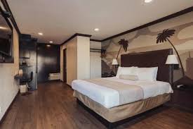 Dixie Hollywood Hotel