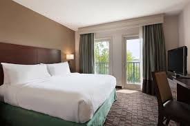 Embassy Suites by Hilton Jacksonville Baymeadows