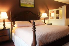 County Clare Irish Inn & Pub