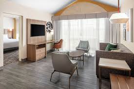 Holiday Inn & Suites Springfield - I-44, an IHG hotel