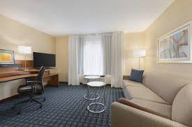 Fairfield Inn & Suites Pittsburgh Airport/robinson Township
