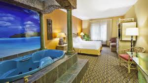 Holiday Inn Express & Suites Bowling Green, an IHG hotel