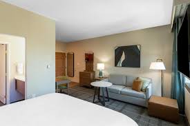 Staybridge Suites Phoenix - Glendale Sports Dist, an IHG hotel
