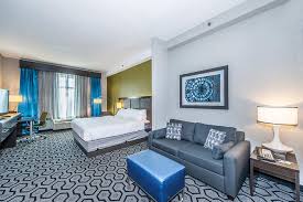 Holiday Inn Express & Suites Charleston Arpt-Conv Ctr Area, an IHG hotel