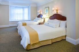 Beresford Arms Hotel & Suites