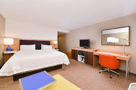 Hampton Inn & Suites Plymouth