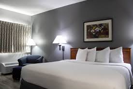 New Victorian Inn & Suites Sioux City