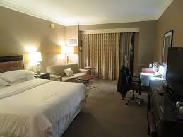 Sheraton Phoenix Crescent