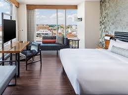 Lancaster Marriott at Penn Square