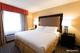 Holiday Inn Express & Suites North Seattle - Shoreline, an IHG hotel