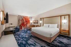Fairfield Inn & Suites San Jose Airport