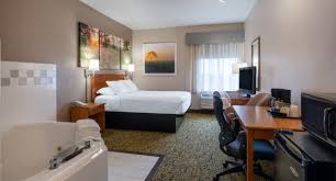 Days Inn & Suites by Wyndham Madison