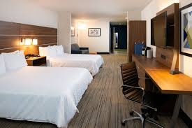 Holiday Inn Express & Suites Los Angeles Downtown West, an IHG hotel