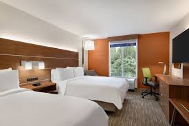 Holiday Inn Express & Suites Auburn - University Area, an IHG hotel