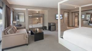 Luxe Sunset Boulevard Hotel