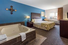 Baymont by Wyndham Lakeville