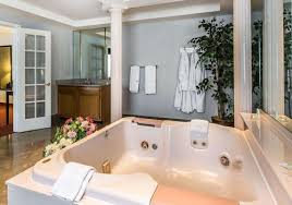 Quality Inn & Suites Downtown - University Area