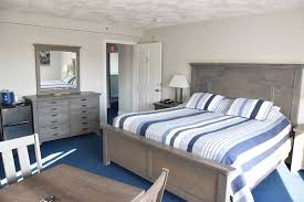 Rhea's Inn By The Sea