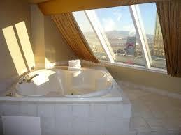 Luxor Hotel & Casino