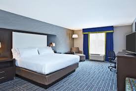 Holiday Inn Express & Suites Ann Arbor West an IHG hotel
