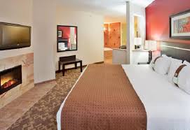 Holiday Inn Omaha Downtown - Waterpark, an IHG hotel