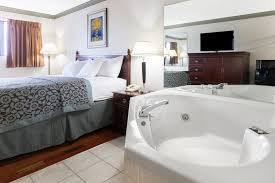 Days Inn by Wyndham Toledo